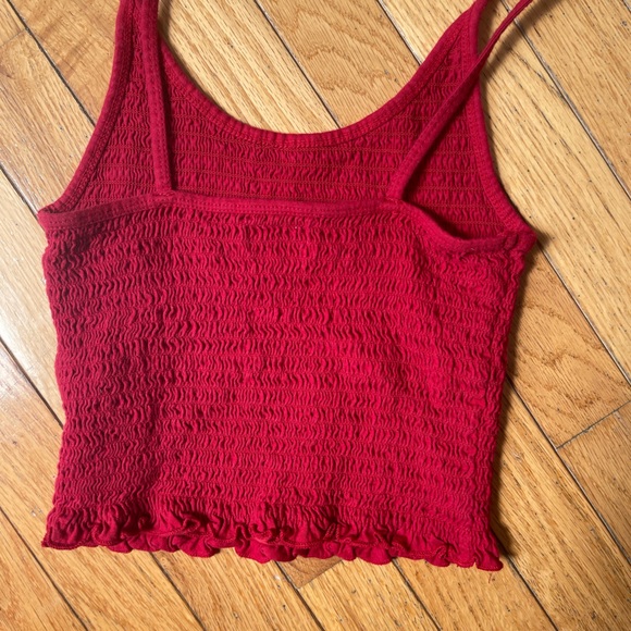 Red Used Tank Top - Picture 3 of 3